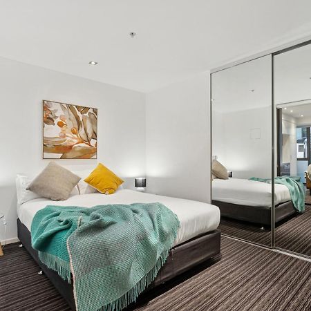 Complete Host Halo Apartments Melburne Habitación foto
